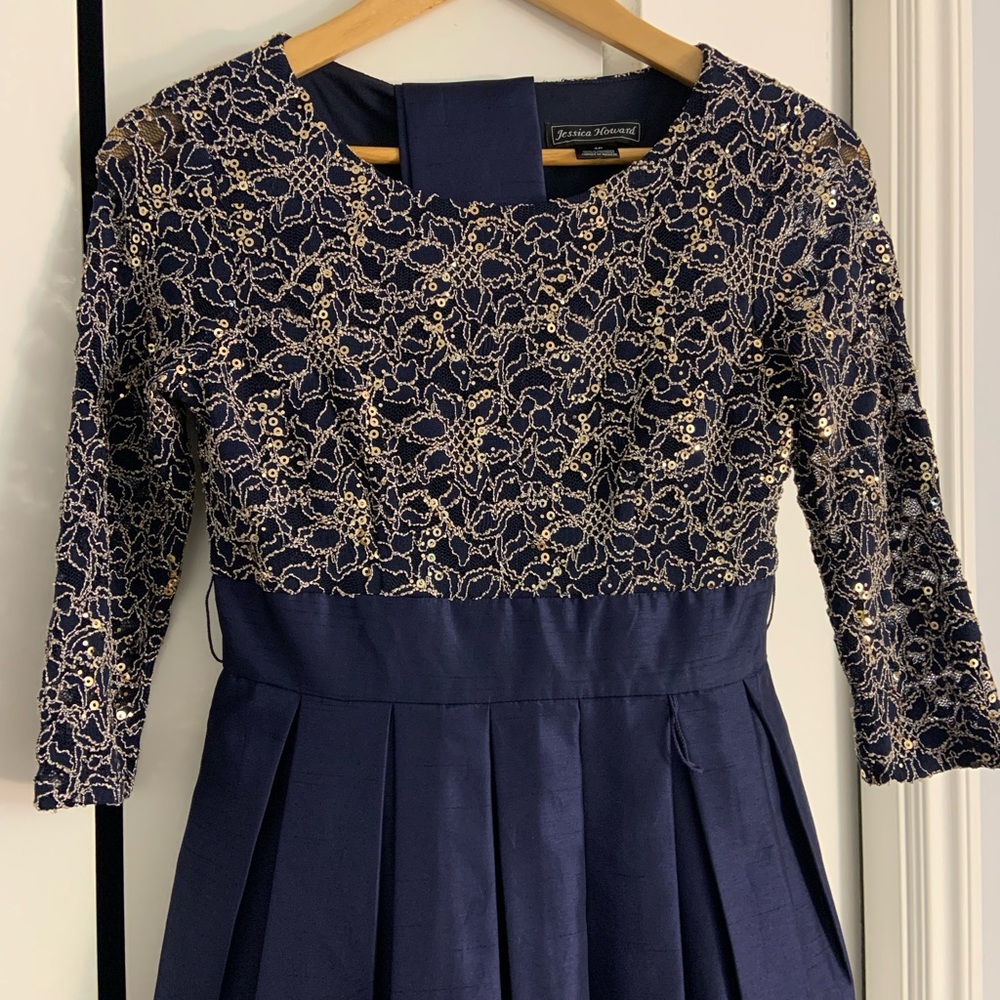 Jessica Howard blue and gold dress